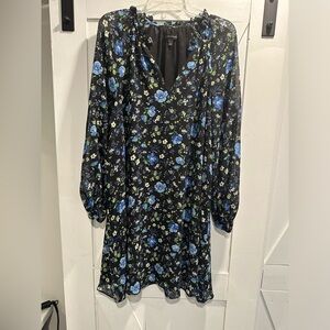 Banana Republic Long Sleeve dress